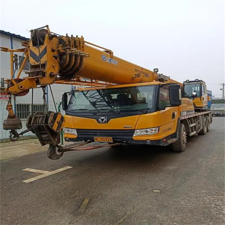 孝昌吊车出租保险：全面覆盖，安全无忧